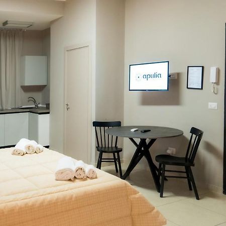 Dante 3 Guesthouse By Apulia Accommodation バーリ エクステリア 写真